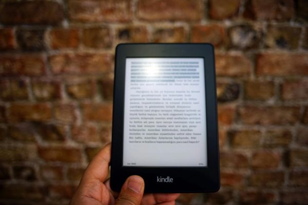 Beste eReader 2026: Kindle Paperwhite, Kobo Libra und Farbdisplays