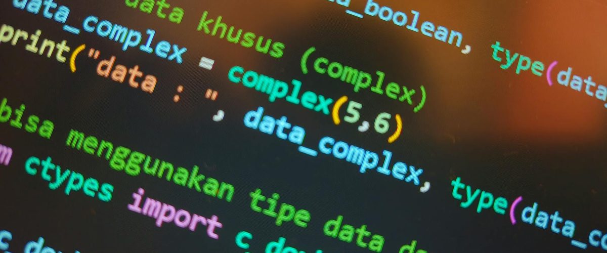 Deep Dive zum Python-Typsystem 2026: PEP 695, Protokolle und Generics
