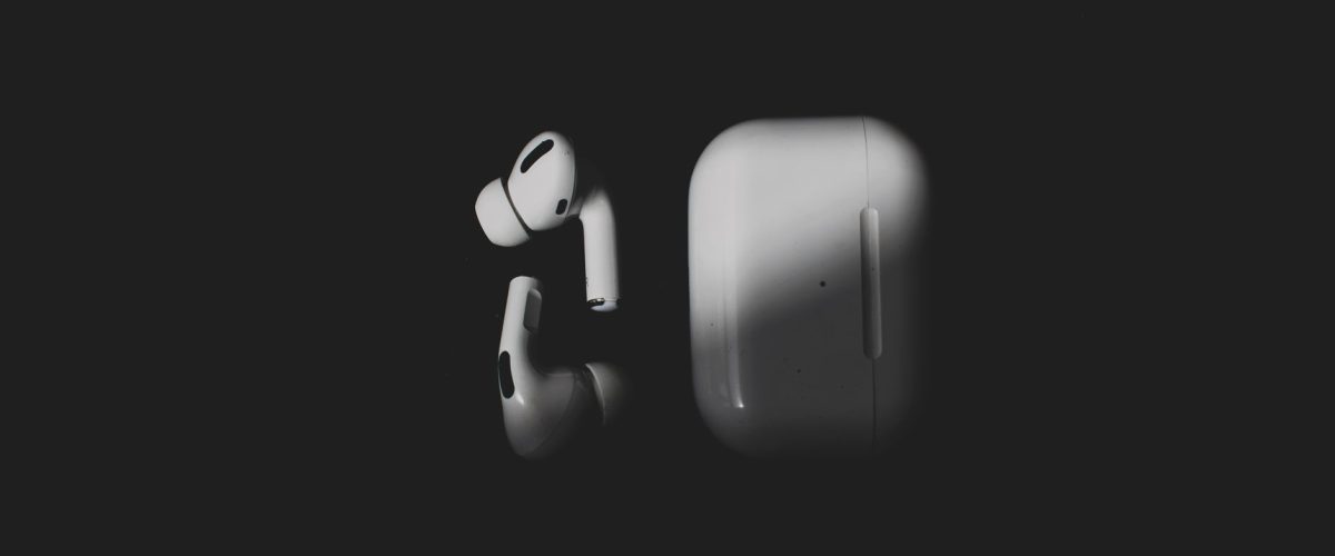 Best Noise-Cancelling Earbuds for Developers 2026: AirPods Pro 3 vs Sony WF-1000XM5 vs Bose